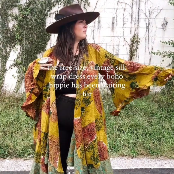 Kantha Bae Flourish Wrap Dress - Picture 7 of 7